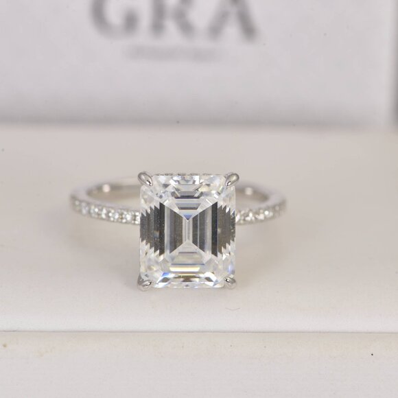 Certified 5.5ct Emerald Cut Moissanite Engagement Ring 925 - Picture 2 of 8